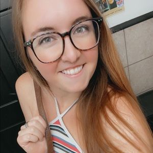 Meet your Posher, Maggie